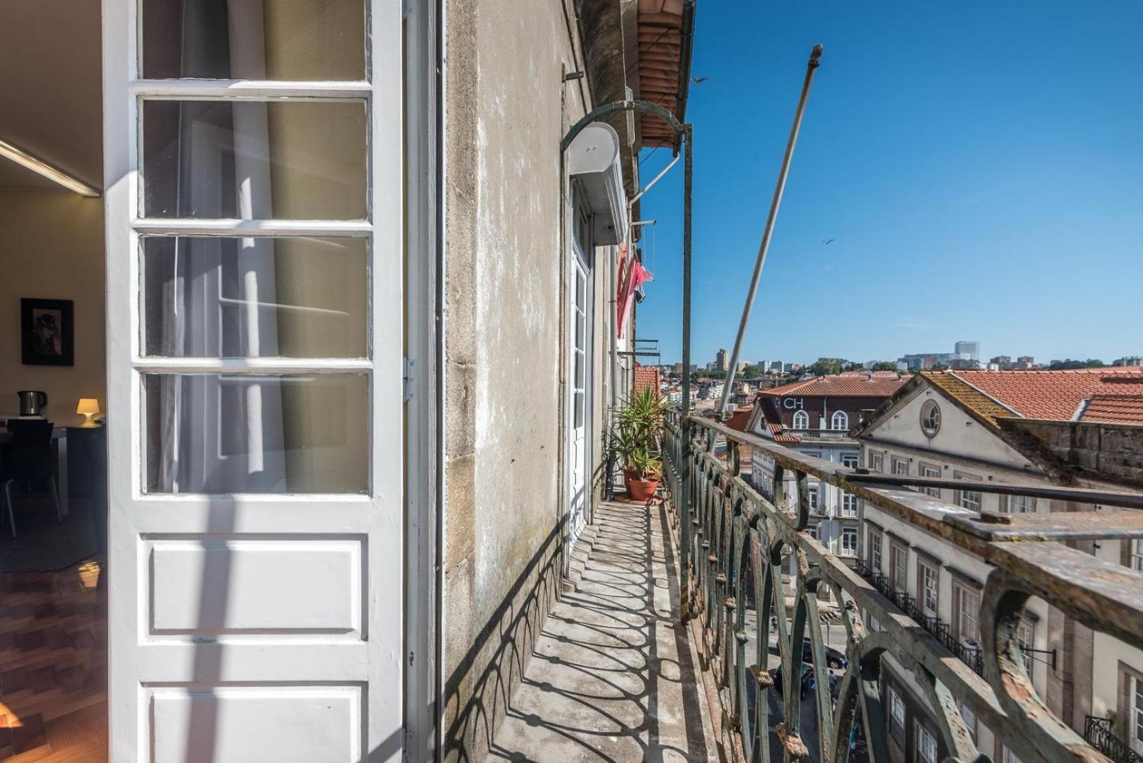 Apartamento Guestready - Minimalistic Downtown Porto
